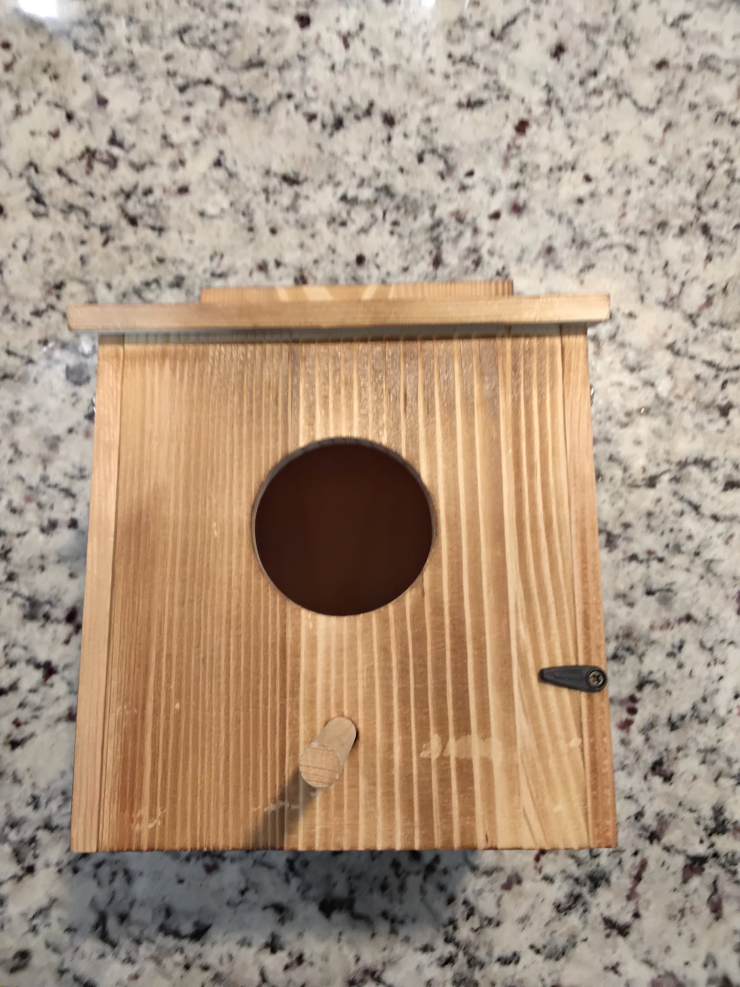 Birdhouse - Large - Handmade - Stained - Flat Roof