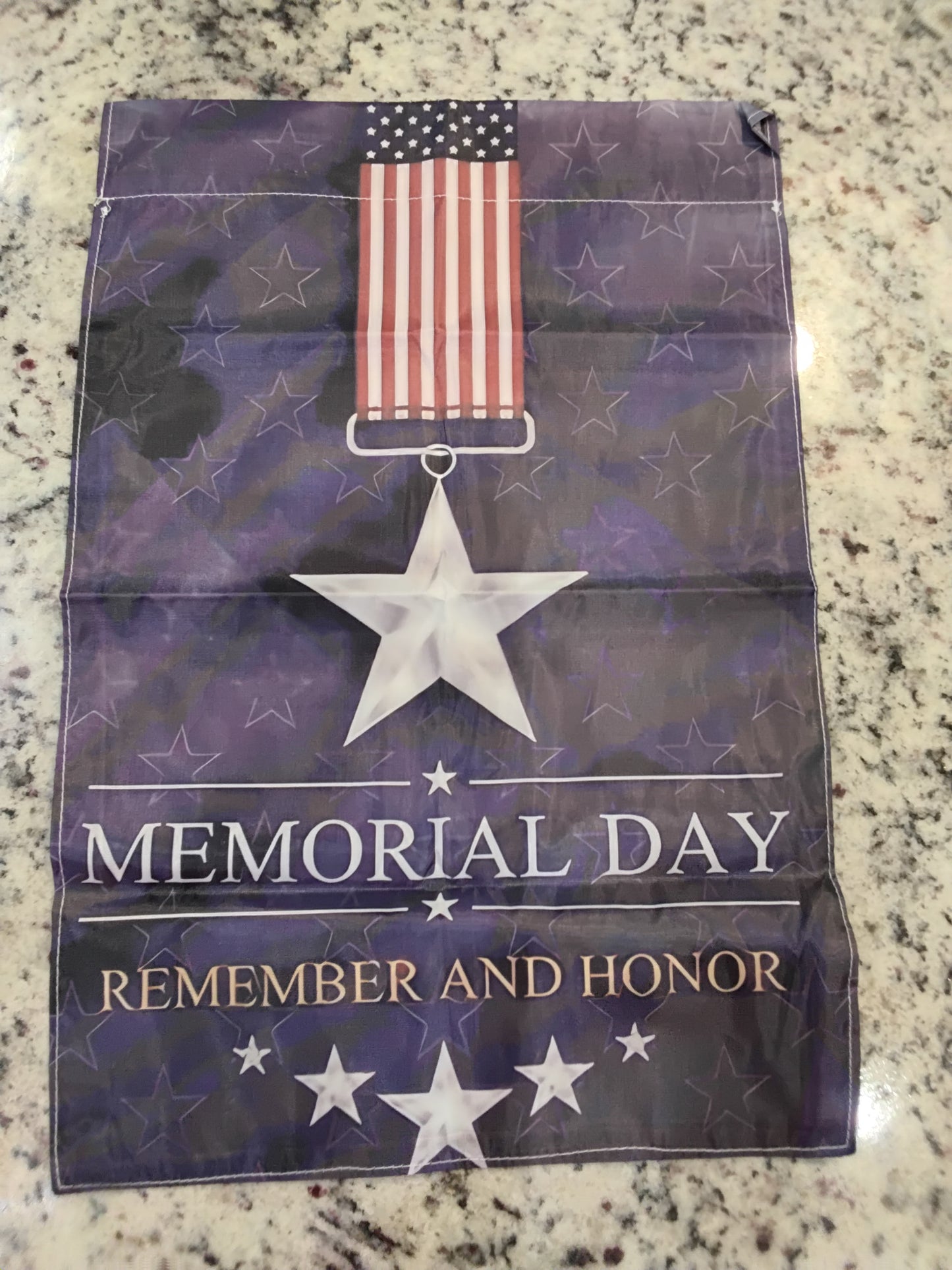 Garden Flag - Memorial Day - Star - Remember and Honor